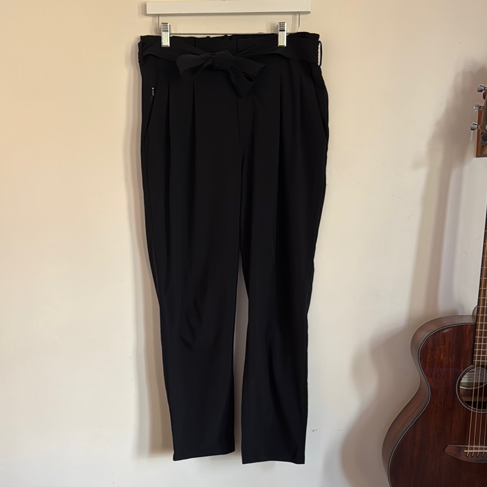 Black High-Waisted Trousers with Bow